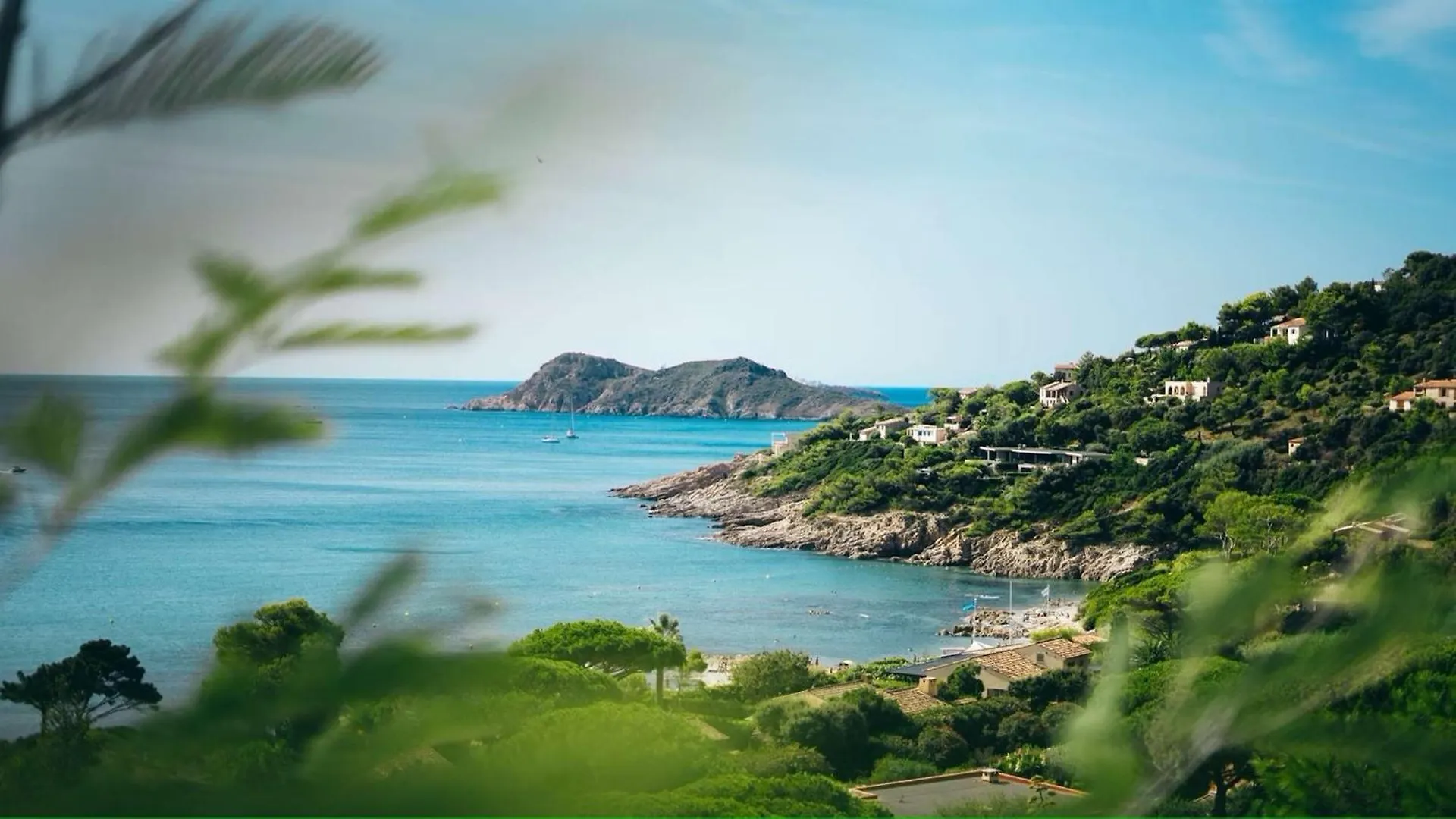Marcogblan - Superbe T4 Refait A Neuf Avec Vue Port Appartement Cogolin 0*,  Frankrijk