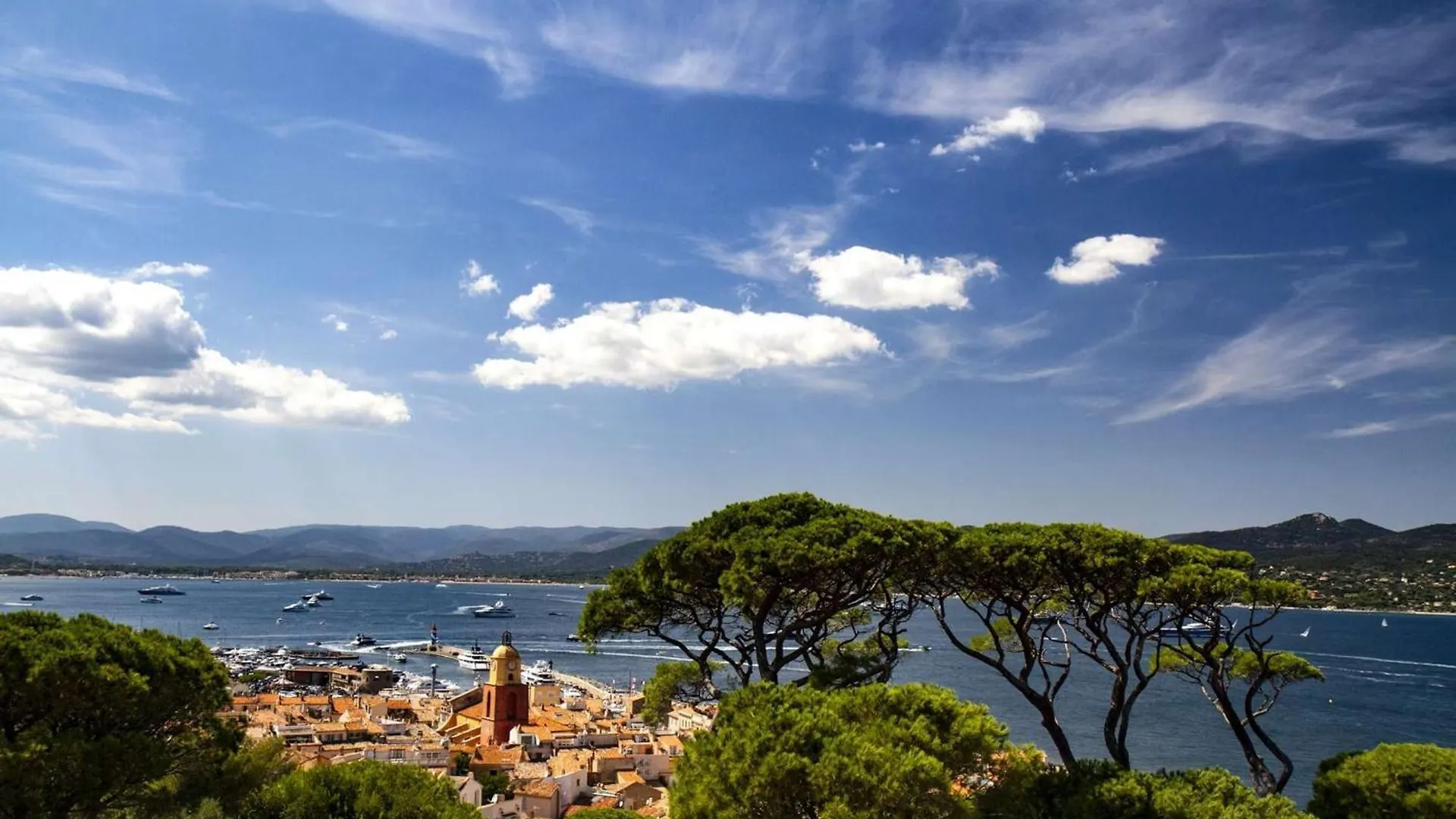 Marcogblan - Superbe T4 Refait A Neuf Avec Vue Port Apartment Cogolin