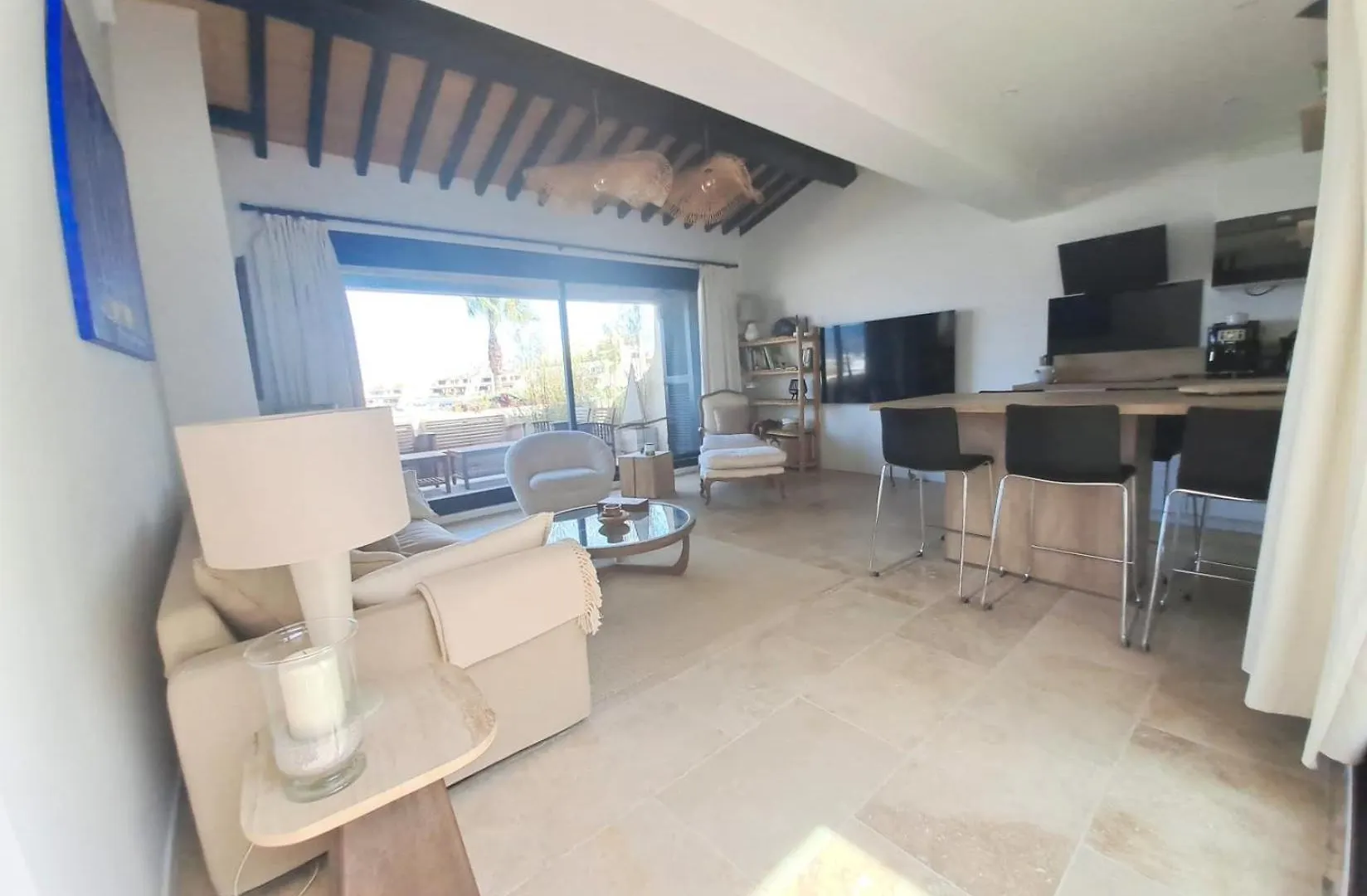 Marcogblan - Superbe T4 Refait A Neuf Avec Vue Port Appartement Cogolin 0*,  Frankrijk