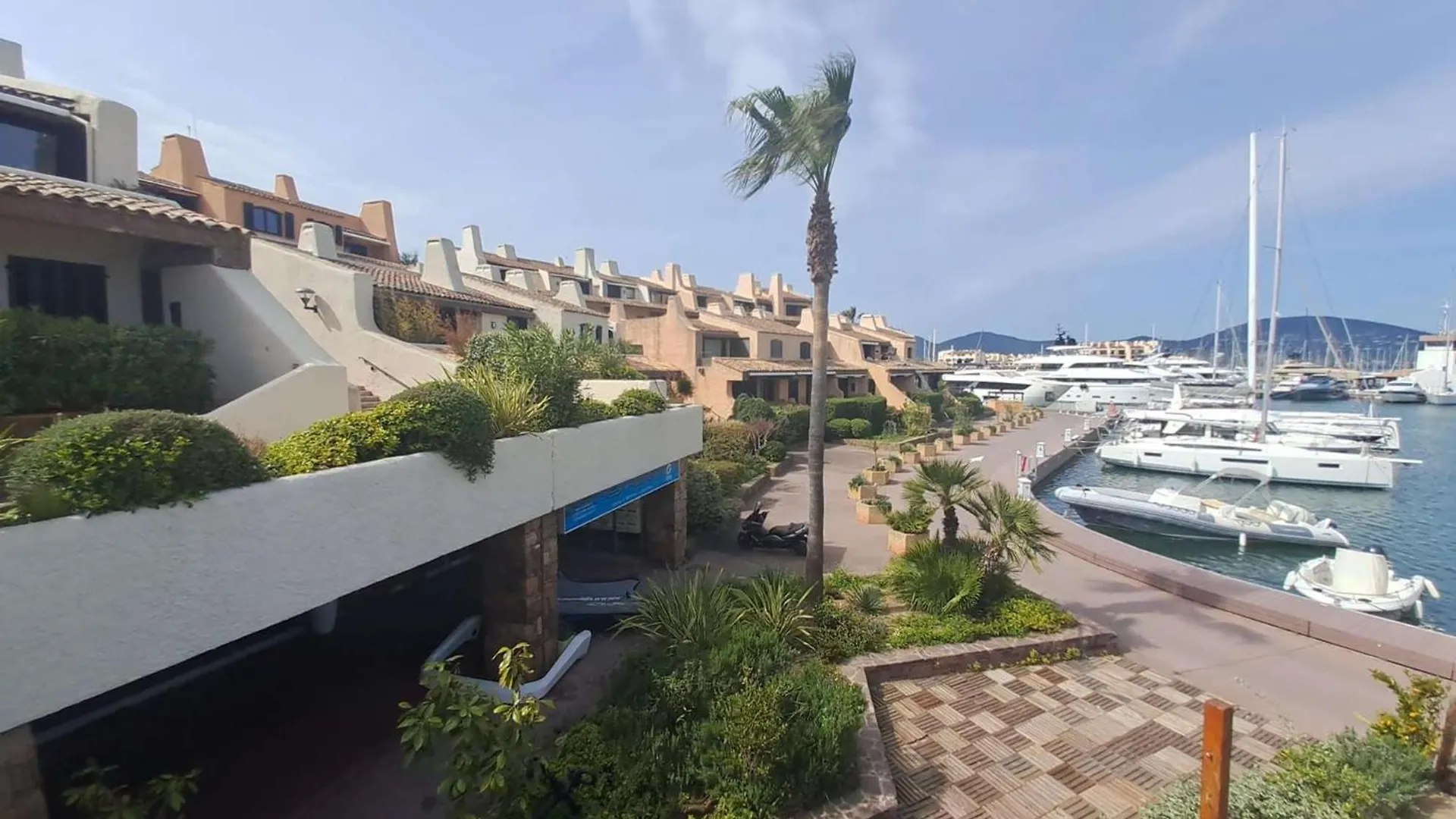 Marcogblan - Superbe T4 Refait A Neuf Avec Vue Port Apartment Cogolin France